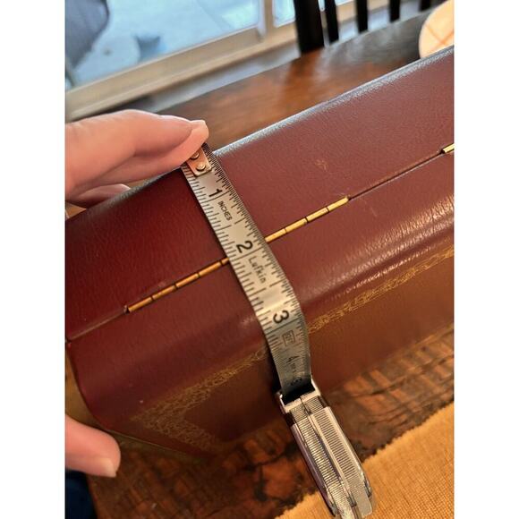 Vintage Farrington 9.5" x 6.5" Texol Two-tier Hard Jewelry Box Burgandy 60's - Picture 12 of 13